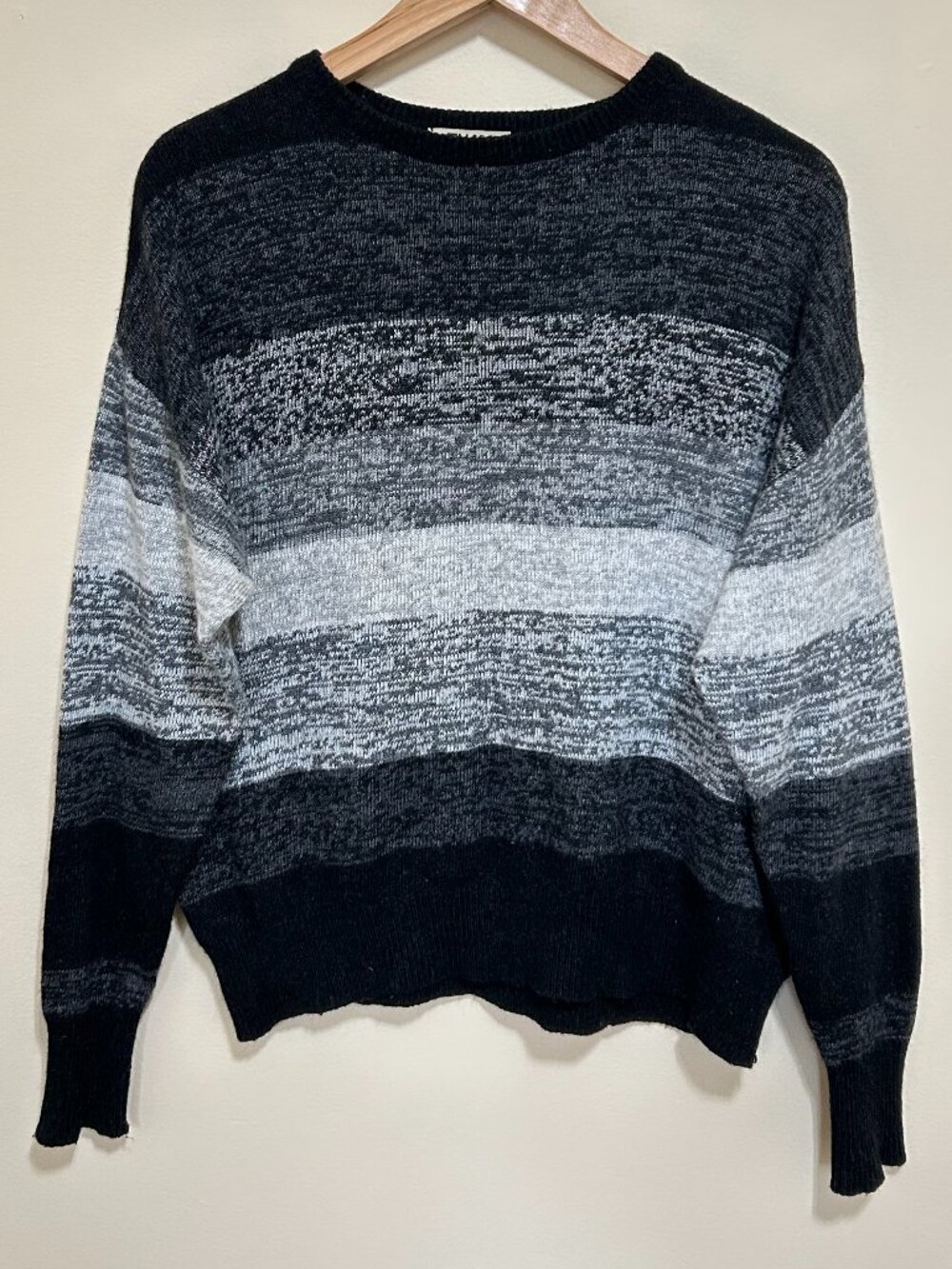 Aritzia TNA Pull-Over Knit Sweater Striped Heather Black and Grey Size S